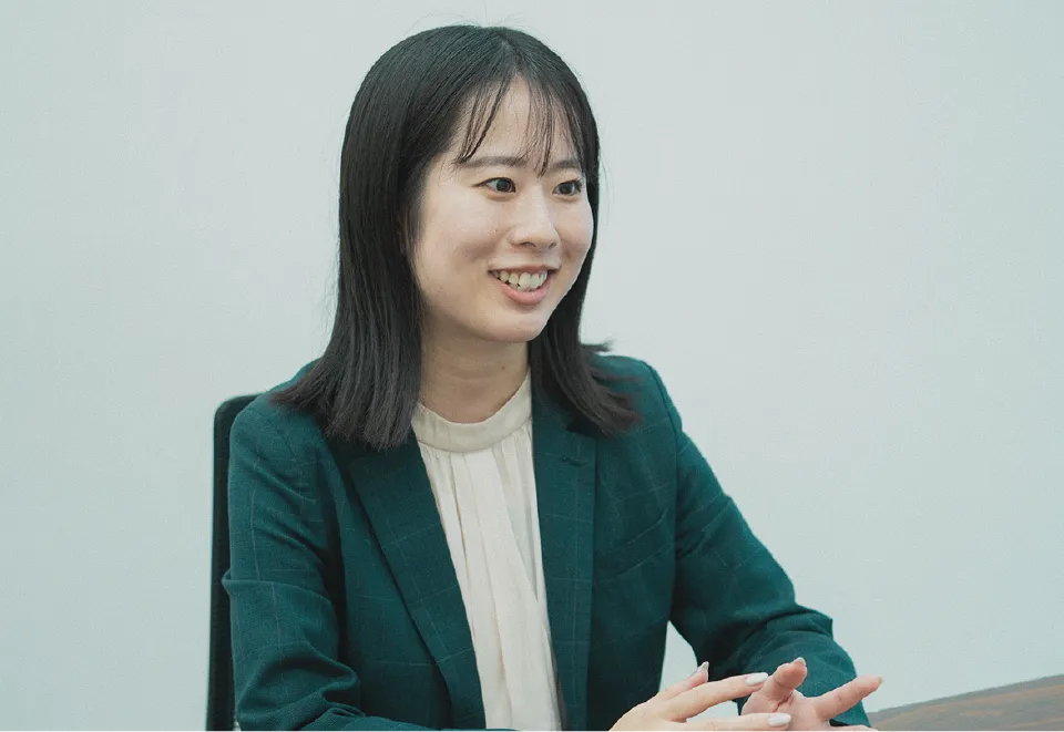 インタビュー 出村 早希子画像
